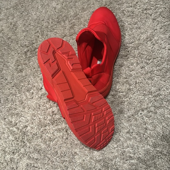 Steven Madden Cherry Red Shoes - Picture 4 of 4